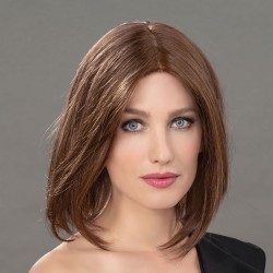 Aplique pelo natural modelo Famous de Ellen Wille para aumentar el volumen y la densidad del cabello.